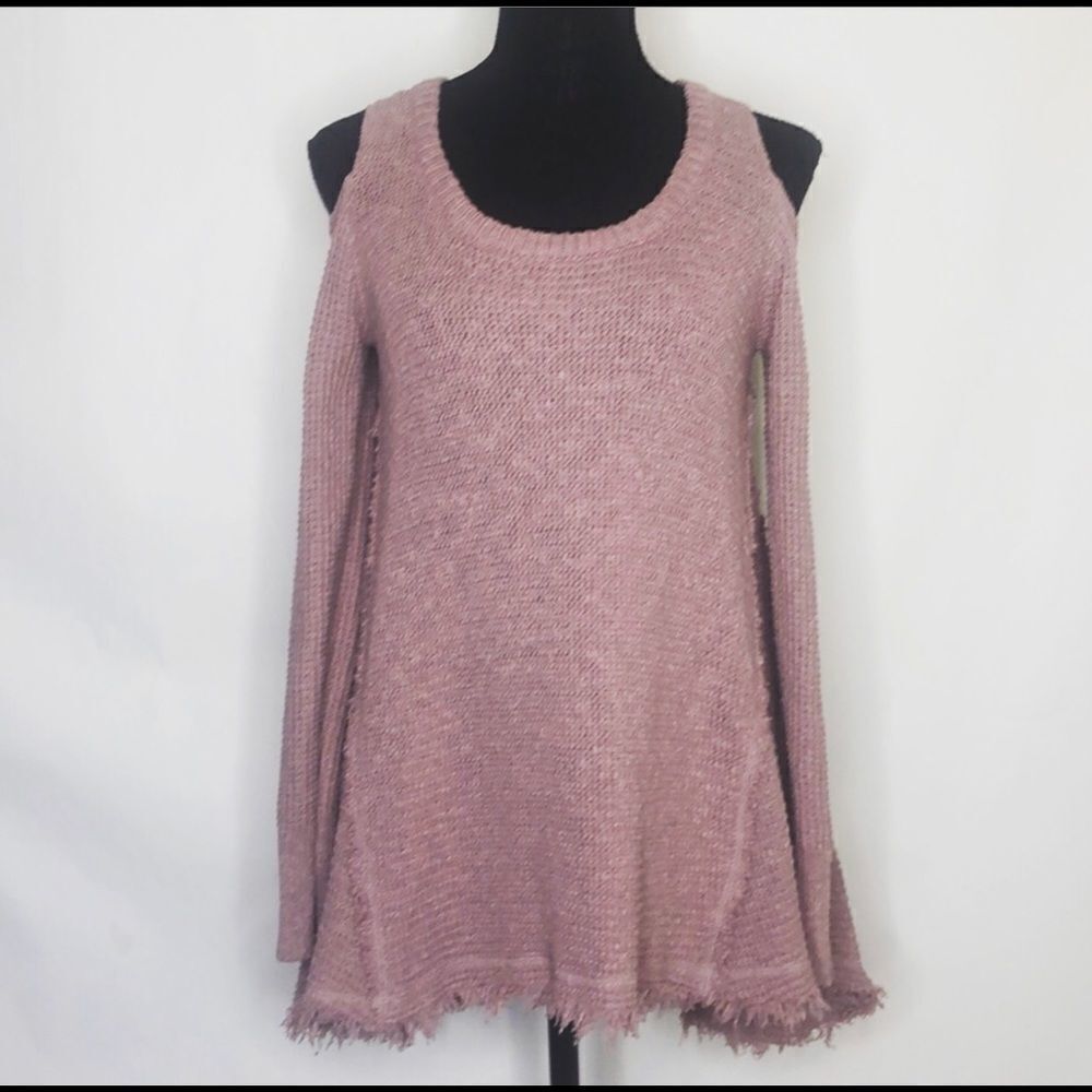 Anthro Kaisley woman’s cold shoulder sweater